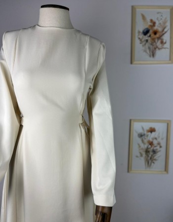 D  Toka Detaylı Krem Elbise