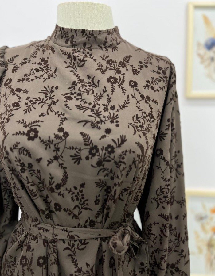 Çiçek Desenli Elbise Kahverengi