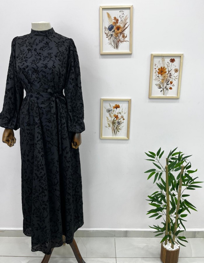 çiçek desenli elbise siyah