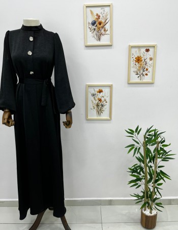 Kendinden desenli düğme detaylı saten elbise siyah