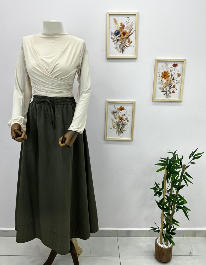 koyu yeşil beli lastikli etek