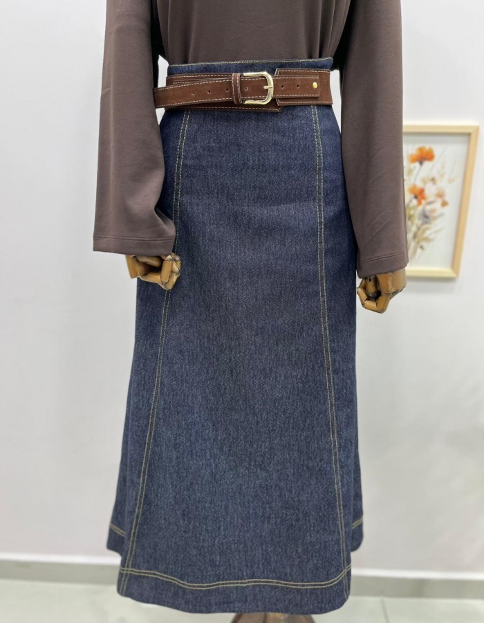 Süet Kemer Detaylı Lacivert Kot Etek