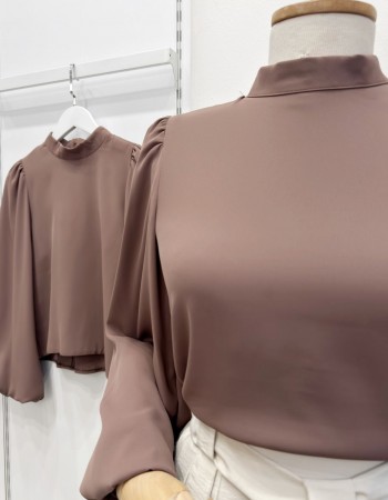 Kahverengi Balon Kol Gömlek