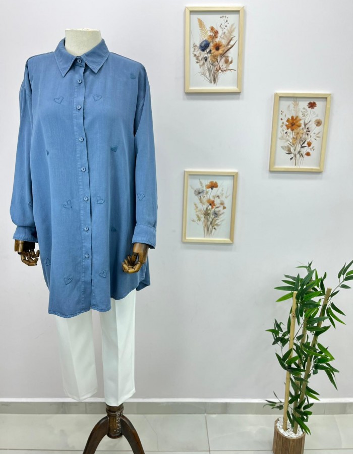 Mavi Kalp Desenli Büyük Beden Gömlek 