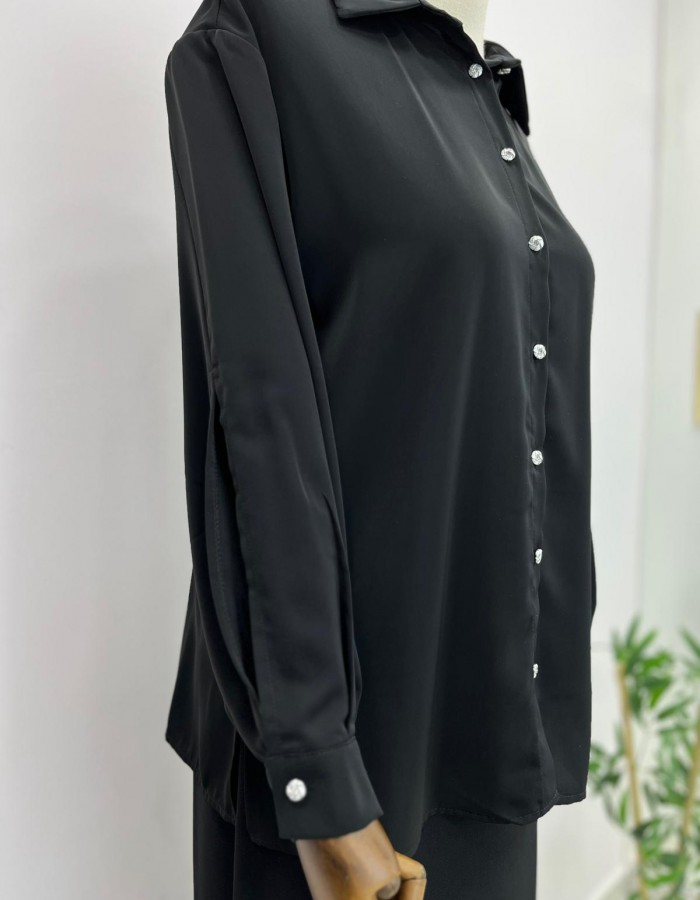 Siyah Önden Düğmeli Kadın Gömlek