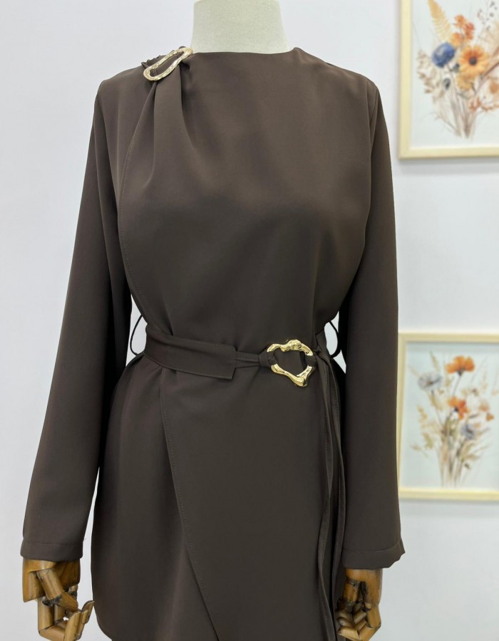 Gold Kemerli Asimetrik Model Pantolon Takım