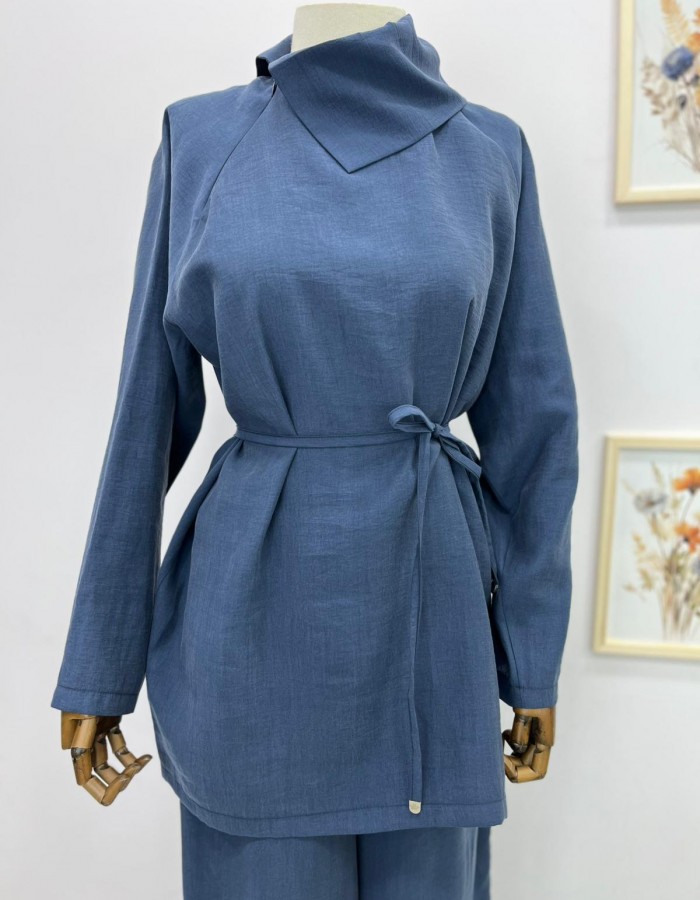 Çapraz Yaka Detaylı Seyyar Kemerli Pantolon Takım Mavi