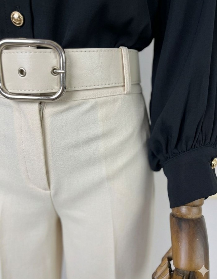 kalın kemerli bol paça kumaş pantolon krem