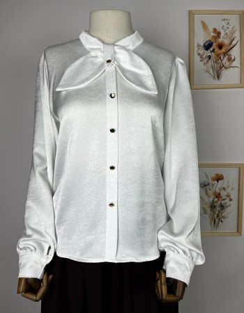 Beyaz Fiyonk Detaylı Kendinden Desenli Gömlek